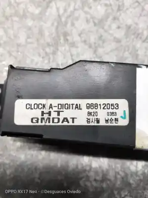 Second-hand car spare part multifunction display for chevrolet lacetti se oem iam references 96812053  8k200363