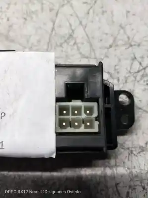 Second-hand car spare part multifunction display for chevrolet lacetti se oem iam references 96812053  8k200363