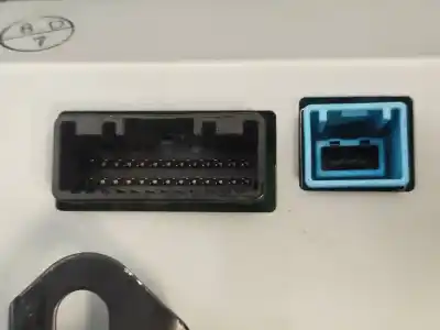 Second-hand car spare part multifunction display for lexus is 300h oem iam references 8611053101  4622008480