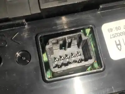 Second-hand car spare part multifunction display for mazda 3 lim. () style oem iam references bhr155260  