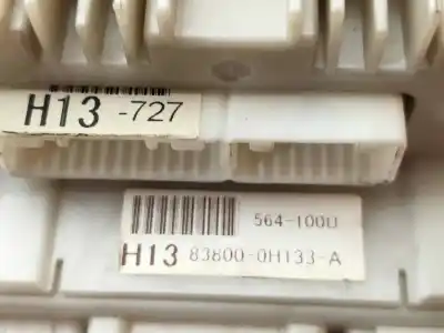 Peça sobressalente para automóvel em segunda mão quadrante por peugeot 107 urban referências oem iam 838000h133a  564100u 91709103