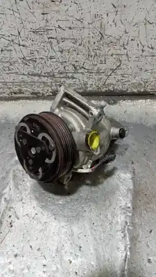 Peça sobressalente para automóvel em segunda mão compressor de ar condicionado a/a a/c por dacia duster ii comfort referências oem iam 926001571r