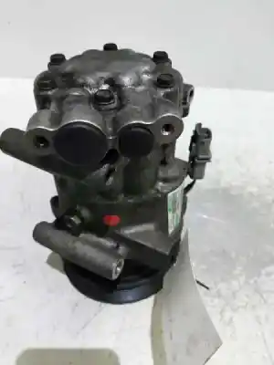 Peça sobressalente para automóvel em segunda mão Compressor De Ar Condicionado A/a A/c por RENAULT CLIO III Business Referências OEM IAM SD6V121446 8200357173B 1446