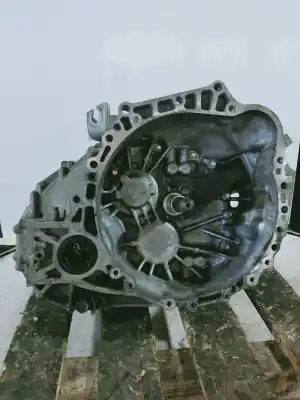 Peça sobressalente para automóvel em segunda mão caixa de velocidades por toyota auris active referências oem iam a1403752