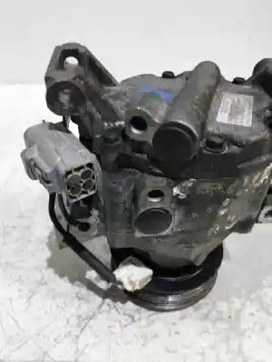 Peça sobressalente para automóvel em segunda mão Compressor De Ar Condicionado A/a A/c por TOYOTA COROLLA (E12) 1.6 16V Referências OEM IAM 4472206364  SCSA06C