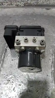 Tweedehands auto-onderdeel abs voor ford focus lim. (cb8) sport oem iam-referenties 10096101913