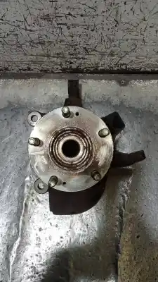 Second-hand car spare part front left knuckle for kia cee´d 1.6 gdi cat oem iam references 