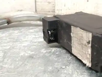 Second-hand car spare part passenger side right window regulator for renault 9 tse oem iam references   