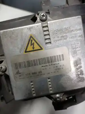 Second-hand car spare part right headlight for audi a8 (d2) 2.5 tdi oem iam references 50182112040126  1307329066