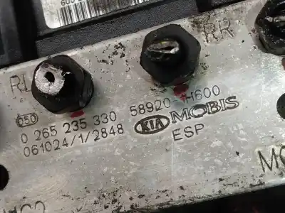 Pezzo di ricambio per auto di seconda mano abs per kia cee´d active riferimenti oem iam 0265235330 0265950694 589201h600