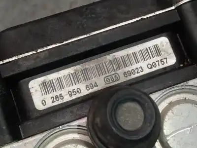 Pezzo di ricambio per auto di seconda mano abs per kia cee´d active riferimenti oem iam 0265235330 0265950694 589201h600