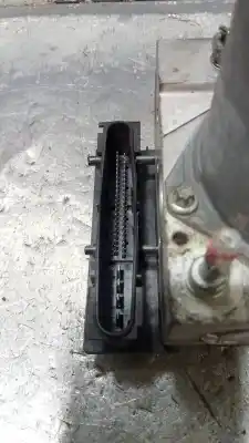 Peça sobressalente para automóvel em segunda mão abs por toyota auris active referências oem iam 0265251199  4454002350