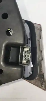 Second-hand car spare part interior left tailgate light for bmw serie 3 coupe (e46) 320 cd oem iam references 7165743  