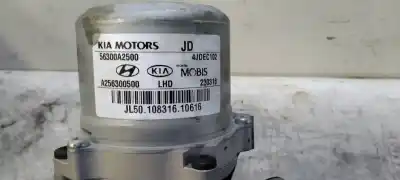 Second-hand car spare part steering column for kia cee´d drive oem iam references 4jdec102 56300a2500 a256300500