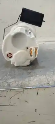 Second-hand car spare part fuel pump for opel corsa d corsavan oem iam references x4400lfs  