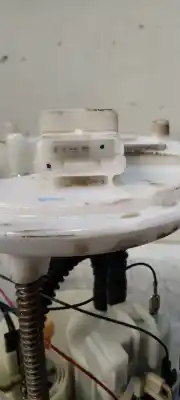 Second-hand car spare part fuel pump for opel corsa d corsavan oem iam references x4400lfs  