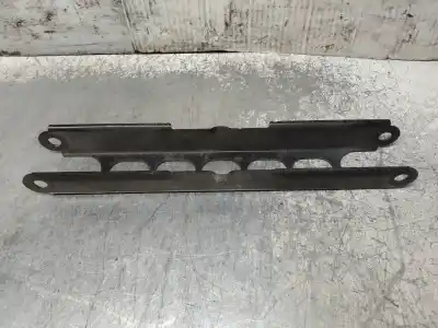Peça sobressalente para automóvel em segunda mão braço de suspensão traseiro superior direito por bmw serie 1 berlina (e81/e87) 120d referências oem iam 3332676347703