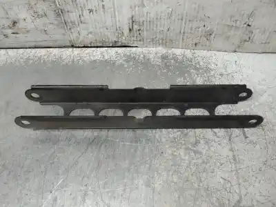 Peça sobressalente para automóvel em segunda mão braço de suspensão superior traseiro esquerdo por bmw serie 1 berlina (e81/e87) 120d referências oem iam 3332676347703