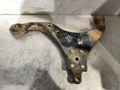 Second-hand car spare part front right lower suspension arm for hyundai tucson (jm) 2.0 crdi comfort (4wd) oem iam references 545002e