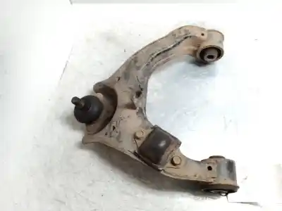 Pezzo di ricambio per auto di seconda mano BRACCIO SOSPENSIONE SUPERIORE ANTERIORE DESTRO per MITSUBISHI L 200 (KA0/KB0)  Riferimenti OEM IAM   