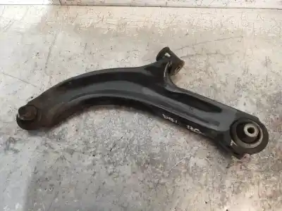Second-hand car spare part front left lower suspension arm for renault clio iii authentique oem iam references 