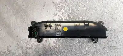 Second-hand car spare part multifunction display for kia magentis active oem iam references 945102g100  945102g000 945102g200