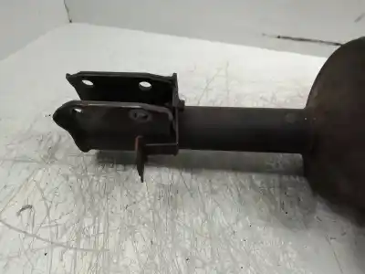 Pezzo di ricambio per auto di seconda mano ammortizzatore anteriore destro per dacia logan 1.4 cat riferimenti oem iam   
