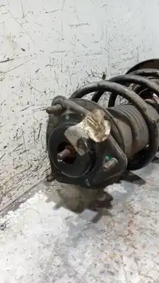Peça sobressalente para automóvel em segunda mão amortecedor dianteiro esquerdo por dodge caliber s referências oem iam p05105783a  