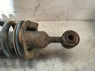 Автозапчасти б/у амортизатор передний правый за nissan navara pick-up (d40m) doble cab se 4x4 ссылки oem iam   