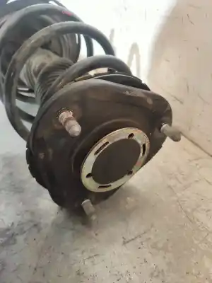 Second-hand car spare part front left shock absorber for toyota prius (nhw30) plug-in hybrid advance oem iam references   