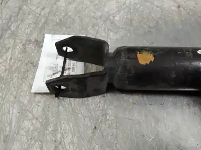 Автозапчастина б/у задній амортизатор для audi a8 (d2) 2.5 tdi посилання на oem iam 4d0513031r  