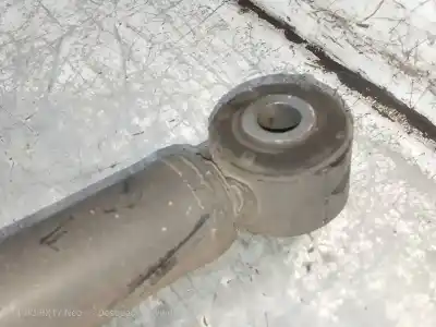 Second-hand car spare part rear left shock absorber for dacia duster ii comfort oem iam references 562105043r  