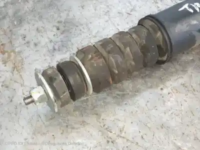 Second-hand car spare part rear left shock absorber for dacia duster ii comfort oem iam references 562105043r  