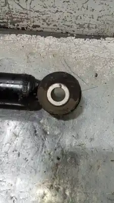 Peça sobressalente para automóvel em segunda mão amortecedor traseiro esquerdo por dacia duster ii comfort referências oem iam 562106321r  