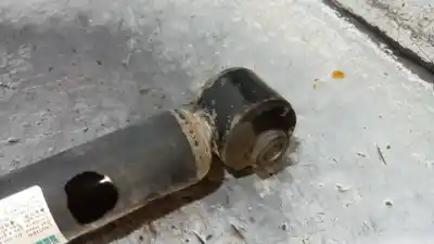 Автозапчасти б/у правый задний амортизатор за kia stonic (ybcuv) business ссылки oem iam 55300h8600  