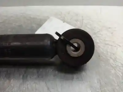 Peça sobressalente para automóvel em segunda mão amortecedor traseiro por renault twingo authentique referências oem iam   