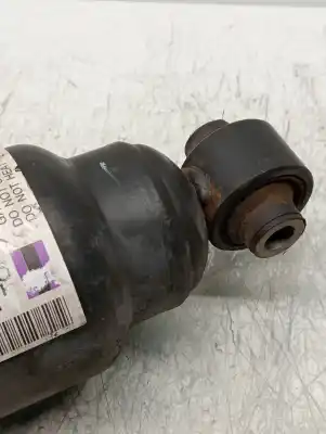 Автозапчастина б/у правий задній амортизатор для subaru legacy lim. b14 limited посилання на oem iam 20365aj062  