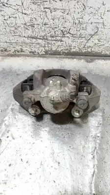 Peça sobressalente para automóvel em segunda mão pinça de travão dianteira direita por renault clio iv dynamique referências oem iam 