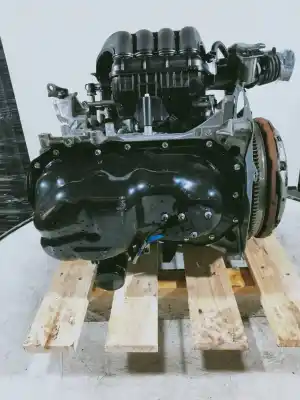 Second-hand car spare part complete engine for mazda 3 berlina (bp) evolution oem iam references   21455210