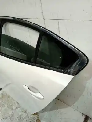 İkinci el araba yedek parçası arka sol kapi için mazda 3 berlina (bp) evolution oem iam referansları   