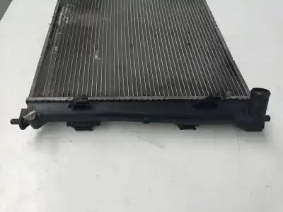 Pezzo di ricambio per auto di seconda mano radiatore d acqua per kia cee´d 1.6 cat riferimenti oem iam   