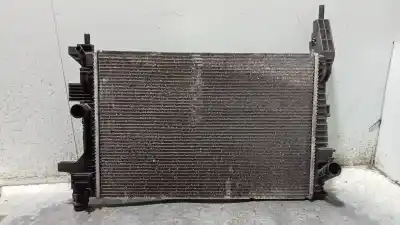 Автозапчастина б/у водяний радіатор для ford c-max titanium посилання на oem iam cv618005vb
