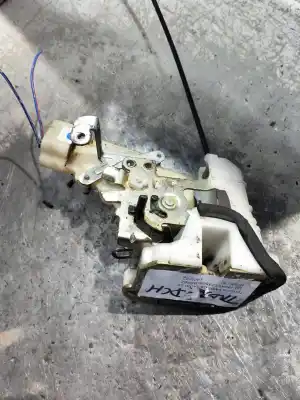 Автозапчасти б/у электродвигатель заднего правого центрального замка за toyota yaris (ncp1/nlp1/scp1) 1.4 d-4d linea luna ссылки oem iam 030821  