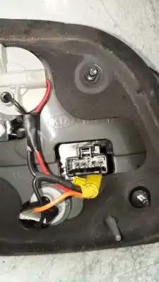 Second-hand car spare part interior rear right light for kia magentis active oem iam references   