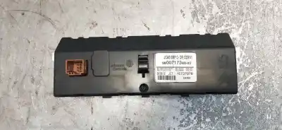 Second-hand car spare part multifunction display for citroen c4 lim. seduction oem iam references 9800717380  ns737078