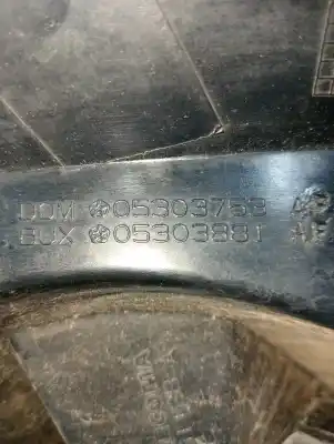 Second-hand car spare part left tailgate light for dodge caliber sxt oem iam references 05303753  