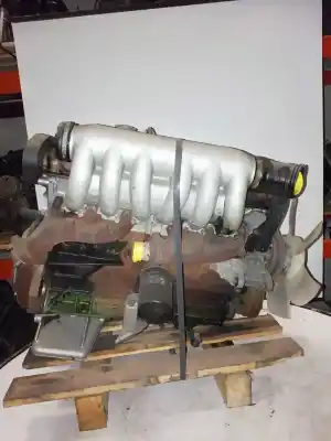 Pezzo di ricambio per auto di seconda mano motore completo per volvo serie 240 berlina 2.4 diesel 82 cv / 60 kw riferimenti oem iam   007407