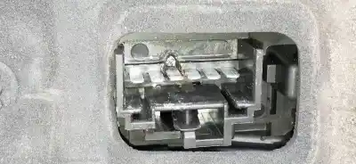 Second-hand car spare part right tailgate light for lancia ypsilon (101) 1.3 16v multijet argento oem iam references   