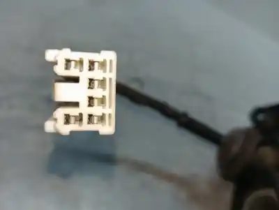 Second-hand car spare part right tailgate light for mazda premacy (cp) td exclusive (74kw) oem iam references   