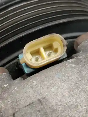 Piesă de schimb auto la mâna a doua compresor de aer condiționat pentru chevrolet lacetti 2.0 diesel cat referințe oem iam 730071  